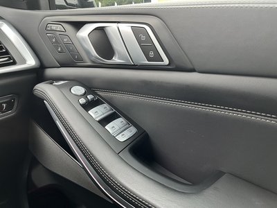 2023 BMW X7 thumbnail 28