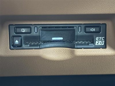 2024 Toyota VELLFIRE photo 11