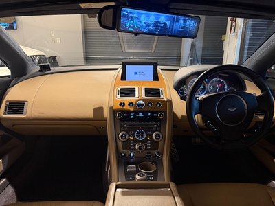 صورة 9 لـ 2010 Aston Martin RAPIDE