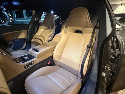 صورة 15 لـ 2010 Aston Martin RAPIDE