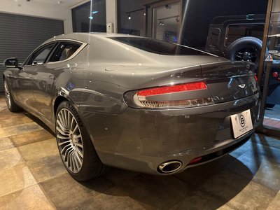 صورة 27 لـ 2010 Aston Martin RAPIDE