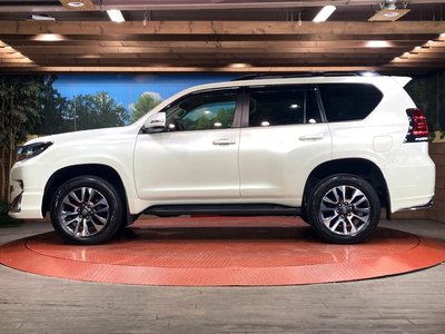 صورة 28 لـ 2023 Toyota LAND CRUISER PRADO