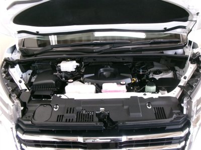 صورة 25 لـ 2023 Toyota GRAND ACE