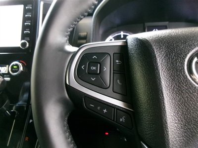 صورة 21 لـ 2023 Toyota GRAND ACE