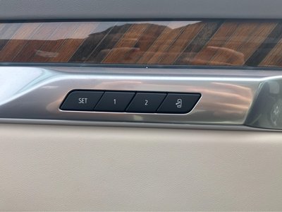 2025 Cadillac ESCALADE 照片 11
