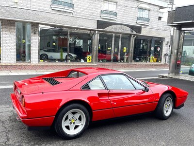 صورة 7 لـ 1986 Ferrari 328 GTB