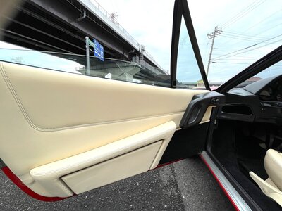 صورة 23 لـ 1986 Ferrari 328 GTB