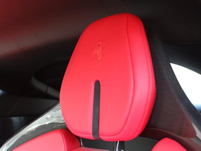 صورة 41 لـ 2025 Ferrari 12 CILINDRI