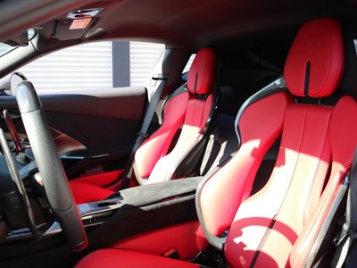 صورة 37 لـ 2025 Ferrari 12 CILINDRI