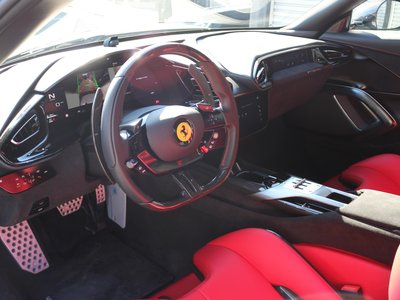 صورة 5 لـ 2025 Ferrari 12 CILINDRI