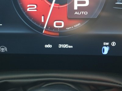 صورة 22 لـ 2025 Ferrari 12 CILINDRI