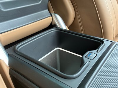 2025 LAND Rover RANGE ROVER photo 9
