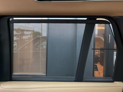 2025 LAND Rover RANGE ROVER thumbnail 26
