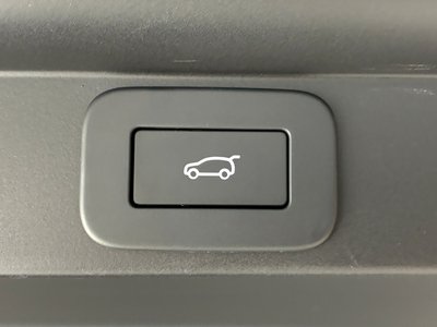 2025 LAND Rover RANGE ROVER thumbnail 40