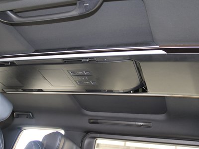 صورة 26 لـ 2023 Toyota VELLFIRE