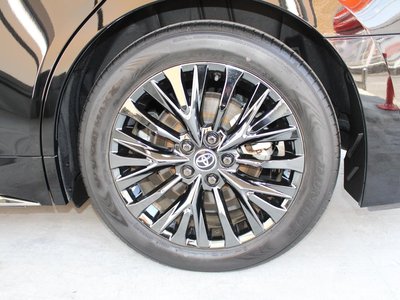 صورة 33 لـ 2023 Toyota VELLFIRE