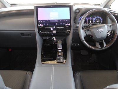 صورة 5 لـ 2023 Toyota VELLFIRE