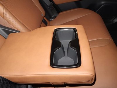 2025 Toyota CROWN ESTATE 照片 8