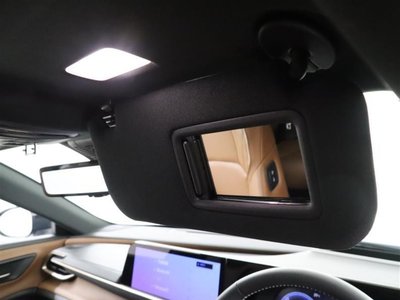 2025 Toyota CROWN ESTATE 照片 34