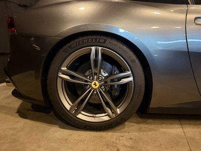 2017 Ferrari GTC4 LUSSO 照片 9
