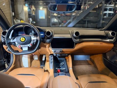 2017 Ferrari GTC4 LUSSO 照片 30