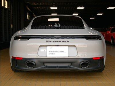 صورة 4 لـ 2022 Porsche 911