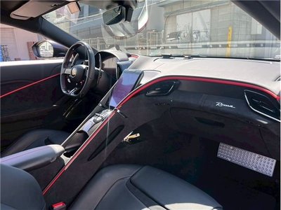 صورة مصغرة 22 لـ 2023 Ferrari ROMA