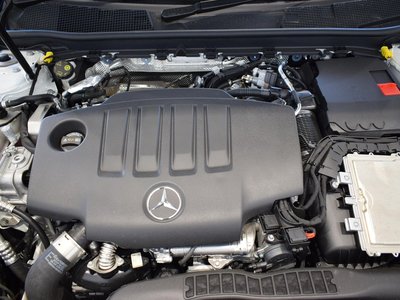 2025 Mercedes-BENZ CLA thumbnail 31