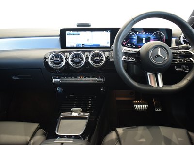 2025 Mercedes-BENZ CLA thumbnail 21