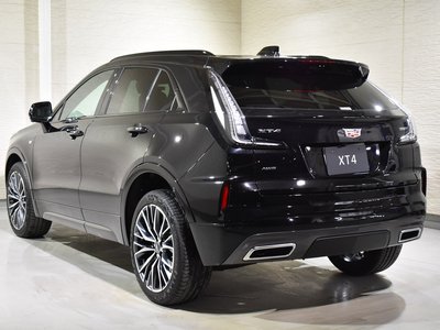 صورة 3 لـ 2025 Cadillac XT4
