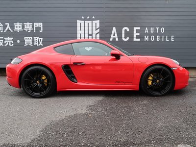 2017 Porsche 718 photo 15