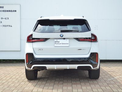 2025 BMW X1 photo 8