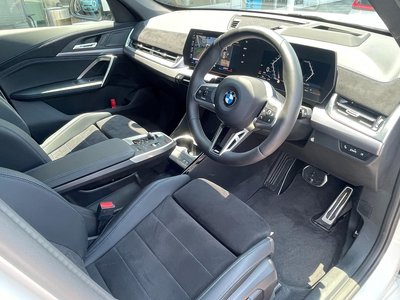 2025 BMW X1 photo 14