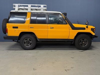 1999 Toyota LAND CRUISER 70 — фото 6
