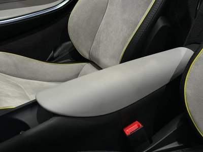 2025 Mclaren ARTURA SPIDER 缩略图 33