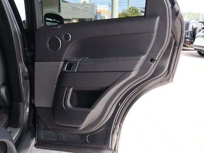 2021 LAND Rover RANGE ROVER SPORT thumbnail 32