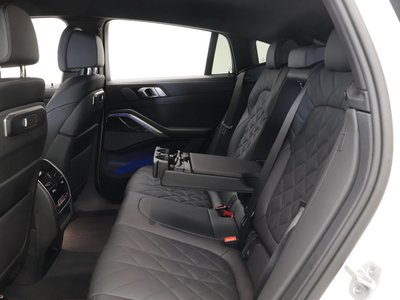 2024 BMW X6 照片 15