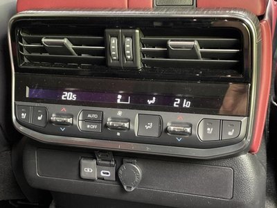 2025 Toyota LAND CRUISER 300 缩略图 43