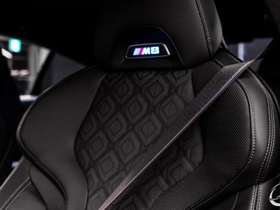 صورة 36 لـ 2021 BMW M8 GRAN COUPE