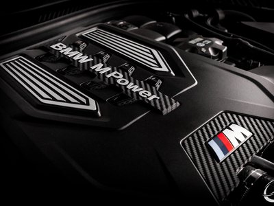 صورة 23 لـ 2021 BMW M8 GRAN COUPE