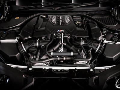 صورة 22 لـ 2021 BMW M8 GRAN COUPE