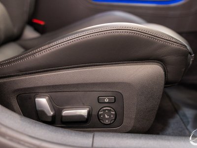 صورة 46 لـ 2021 BMW M8 GRAN COUPE