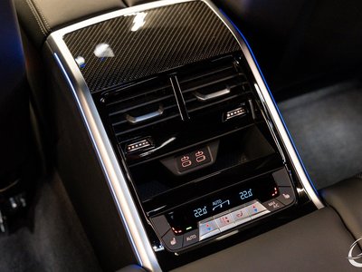 صورة 60 لـ 2021 BMW M8 GRAN COUPE