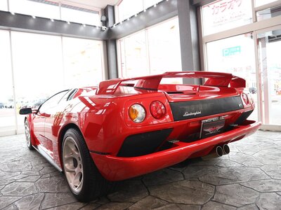 صورة مصغرة 8 لـ 2002 Lamborghini DIABLO