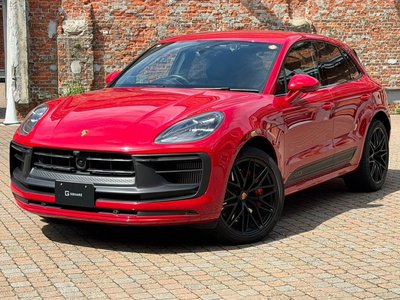 2023 Porsche MACAN photo 3