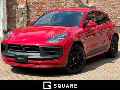 2023 Porsche MACAN photo 1