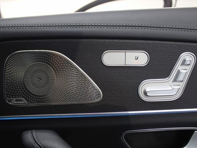 2021 Mercedes-BENZ GLS thumbnail 40