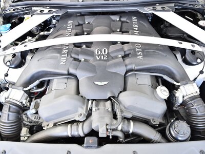 2012 Aston Martin DB9 VOLANTE 照片 23