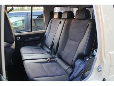 صورة 41 لـ 2025 Toyota LAND CRUISER 70