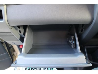 صورة 48 لـ 2025 Toyota LAND CRUISER 70